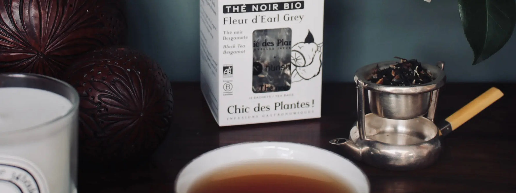 Thé Earl Grey : Origine, bienfaits santé et conseils pour bien le consommer