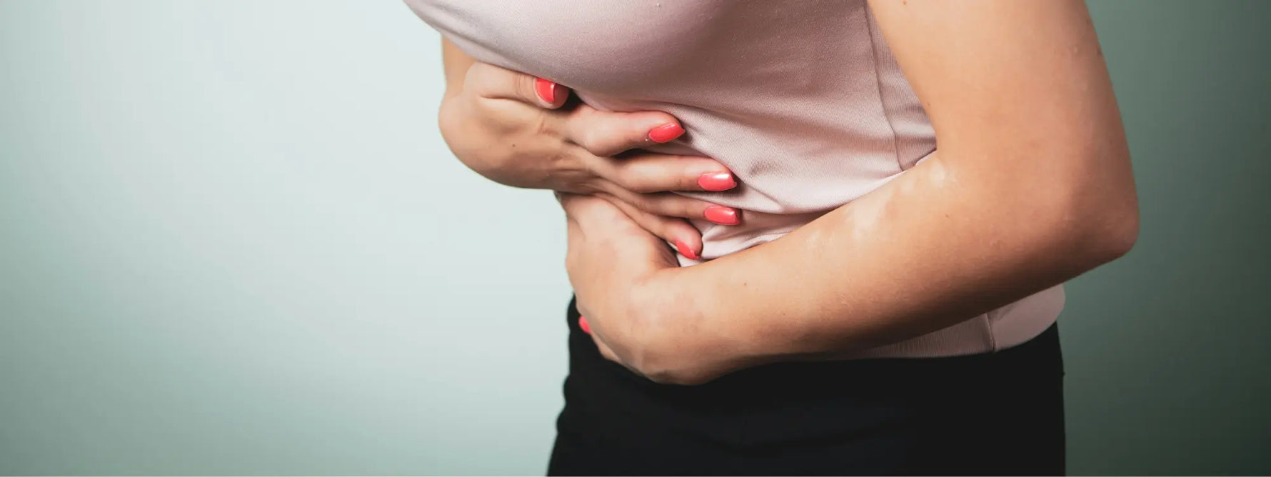 Quelles tisanes pour soulager le syndrome de l'intestin irritable (côlon irritable) ?